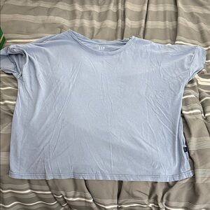 GAP Soft Blue crop top